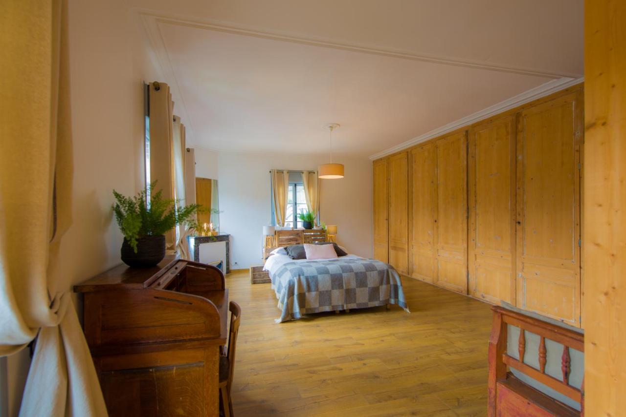 Bed and Breakfast A L'Ecole Buissonniere Honfleur Exterior foto