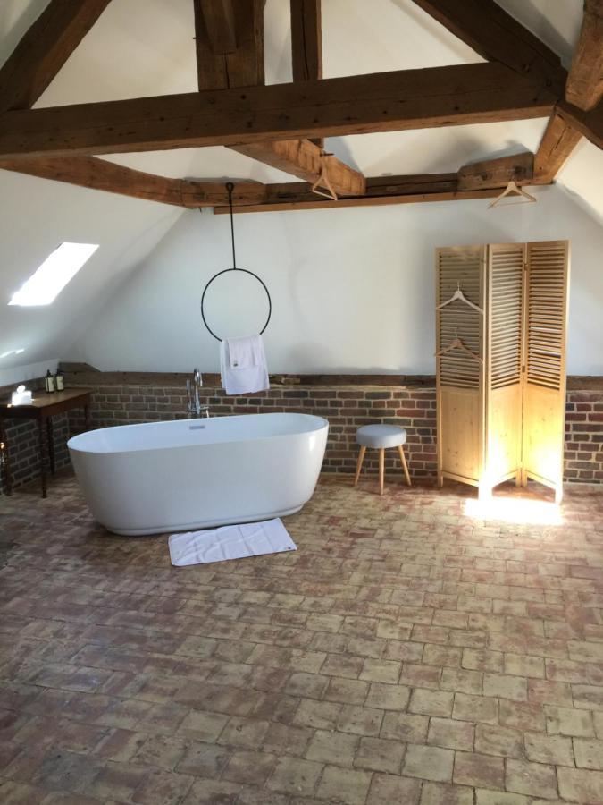 Bed and Breakfast A L'Ecole Buissonniere Honfleur Exterior foto